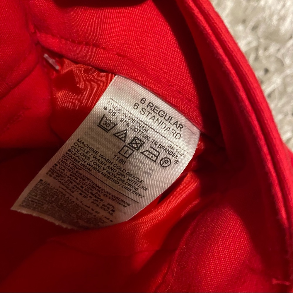 NWT Red Cropped Harper Pants Size 6 - Picture 3 of 4